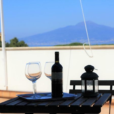 Casa Bice Amazing View Of Vesuvius Appartement Sorrento Buitenkant foto