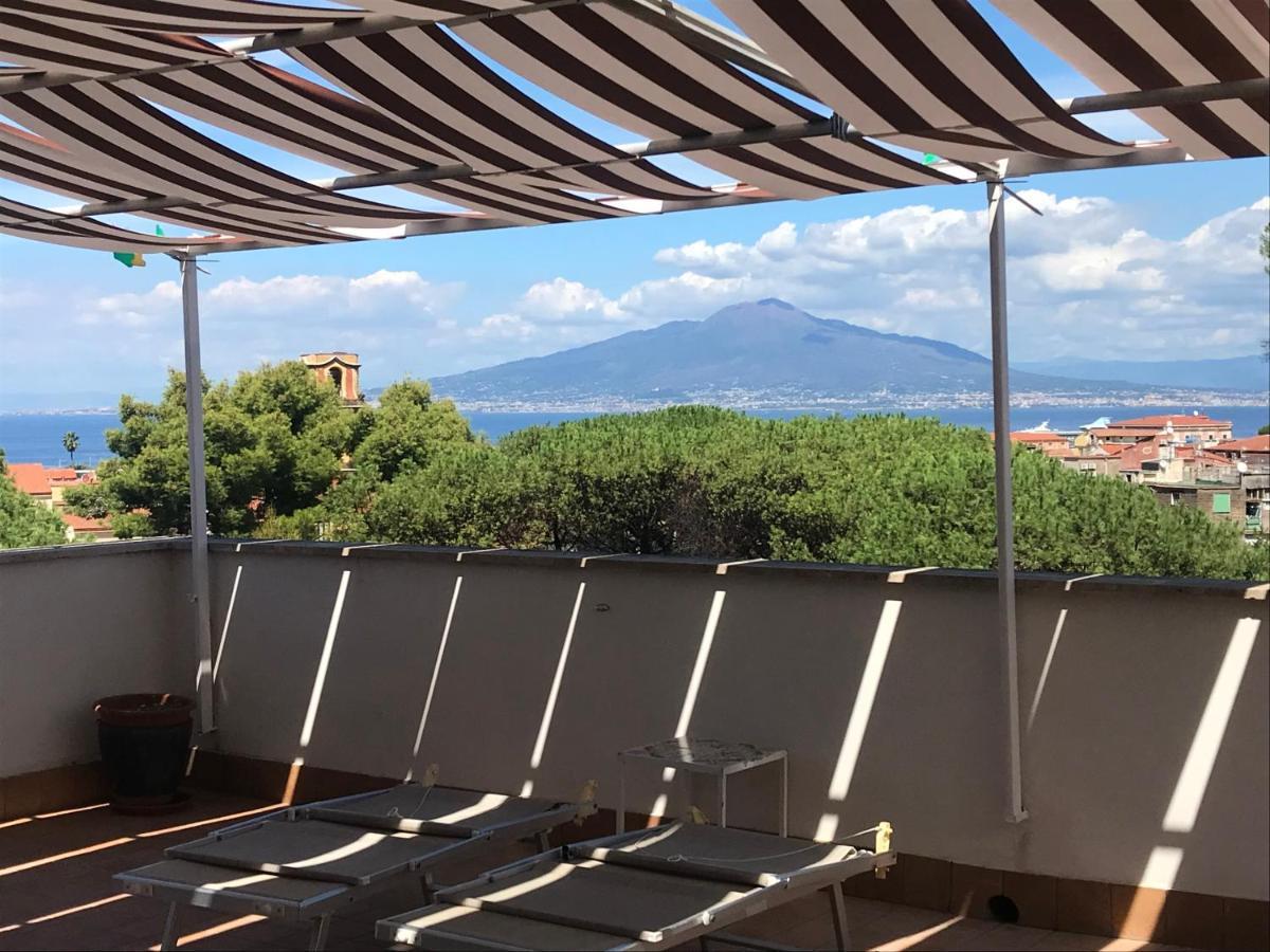 Casa Bice Amazing View Of Vesuvius Appartement Sorrento Buitenkant foto