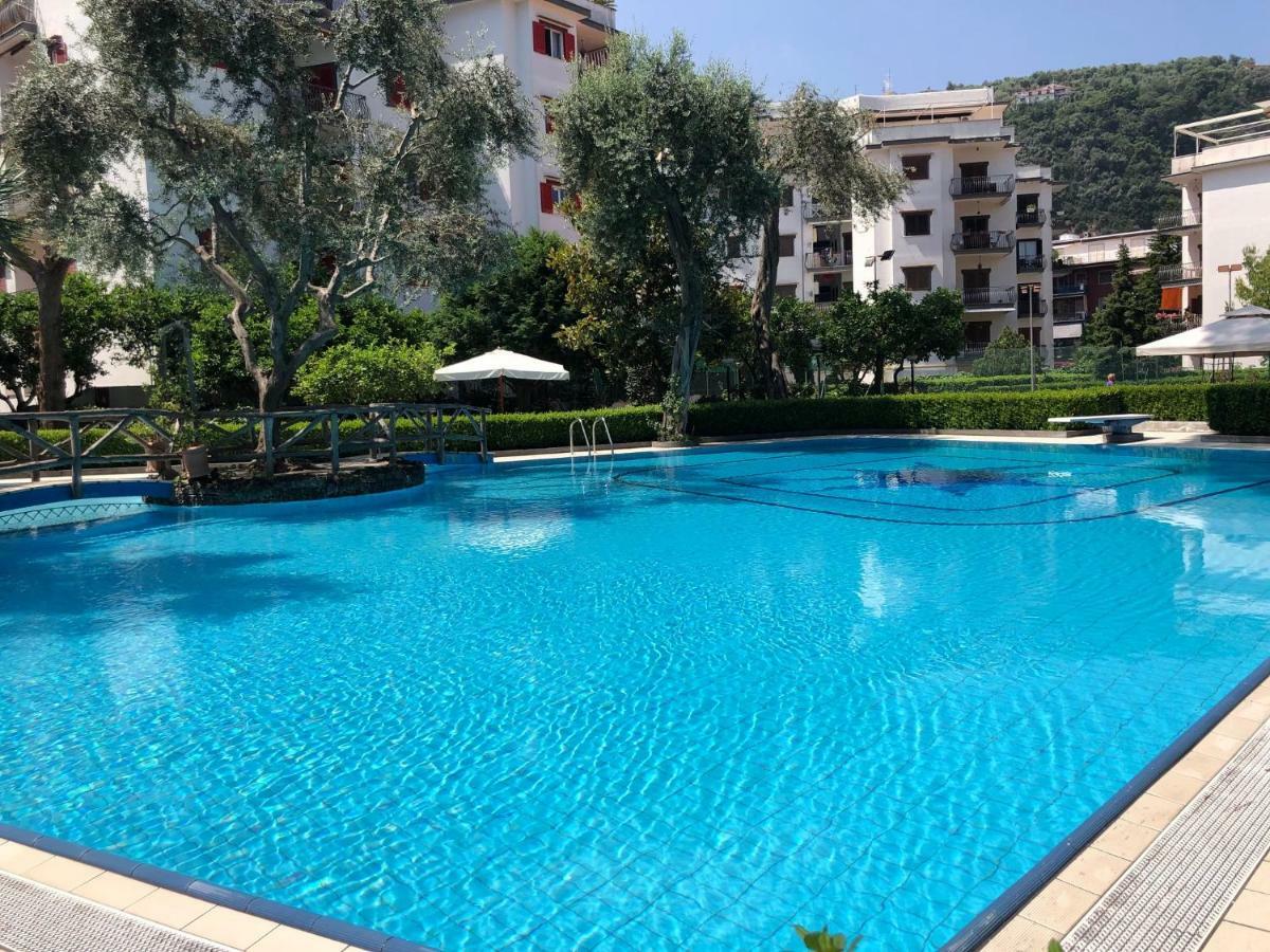 Casa Bice Amazing View Of Vesuvius Appartement Sorrento Buitenkant foto