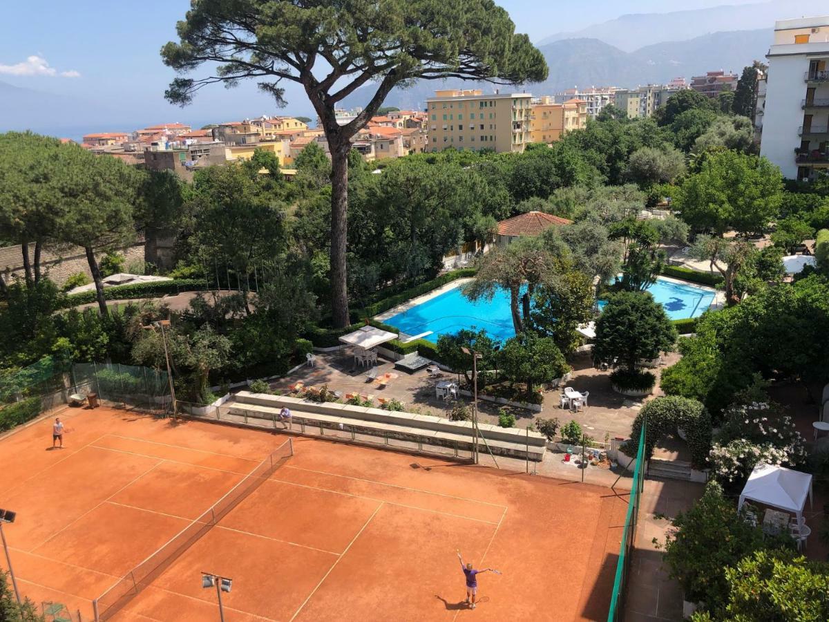 Casa Bice Amazing View Of Vesuvius Appartement Sorrento Buitenkant foto